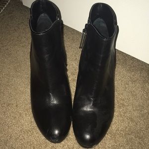 Size 9 Ralph Lauren Heeled Ankle Boots